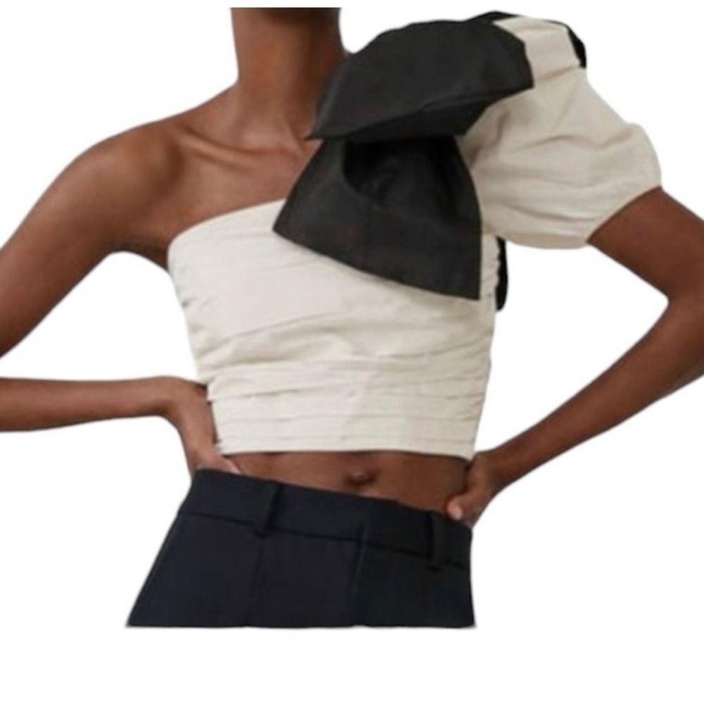 ZARA One shoulder Top with Oversized Black Bow, Small